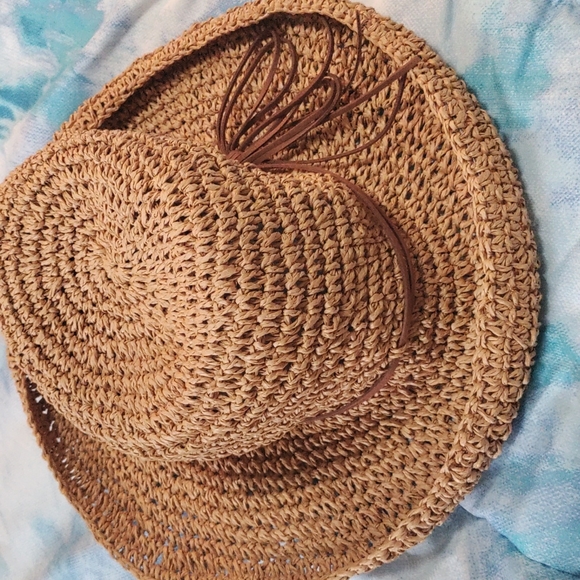 Forever 21 straw hat - Picture 7 of 11